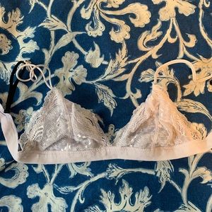 White lace bralette
